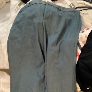 Banana Republic woman’s trouser pants